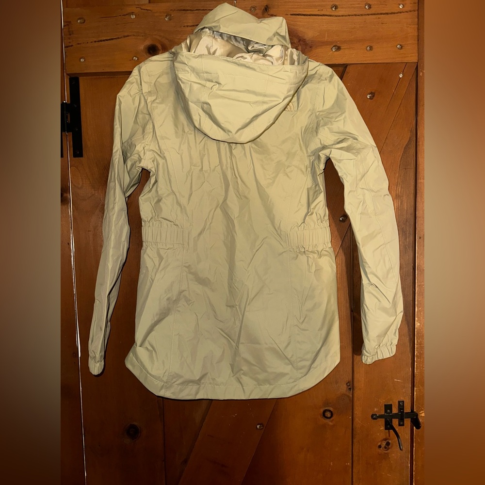 The North Face Women's Venture Jacket Sz S - Picture 7 of 9